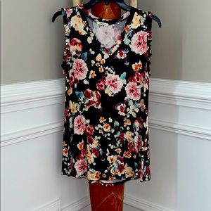 Tunic top- adorable 🥰